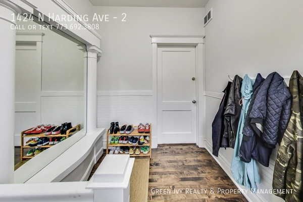 3 bedrooms apartment for rent in Humboldt Park - West Side, Chicago