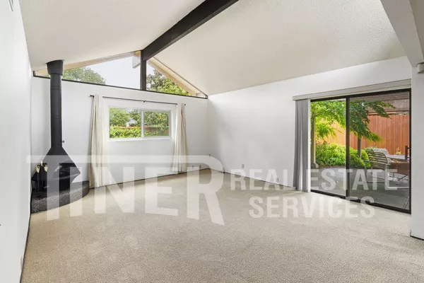 2 bedrooms apartment for rent in McClellan Park - Outer SAC, Sacramento