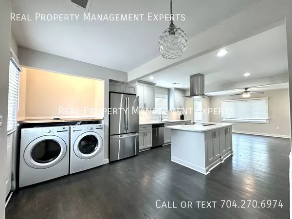 3 bedrooms apartment for rent in McCrorey Heights - Central Charlotte, Charlotte