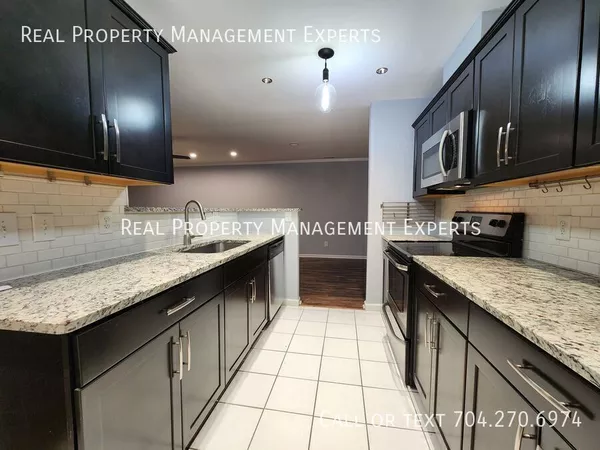 2 bedrooms apartment for rent in Foxcroft - South Charlotte, Charlotte