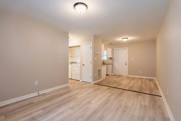 2 bedrooms apartment for rent in Renaissance Park - South Raleigh, Raleigh