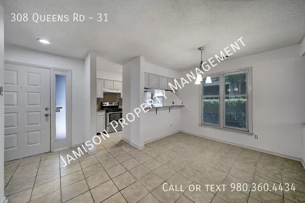 2 bedrooms apartment for rent in Cherry - Central Charlotte, Charlotte