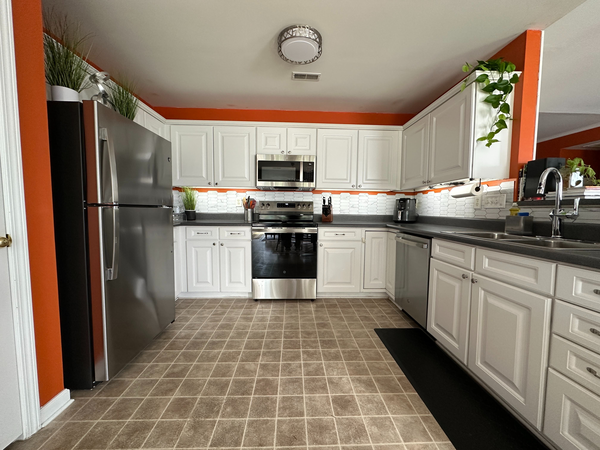 Coliving in Harrisburg - North Charlotte, Charlotte