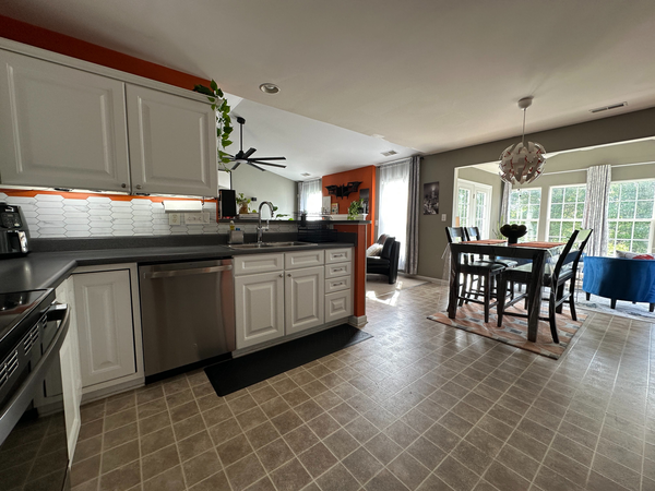 Coliving in Harrisburg - North Charlotte, Charlotte