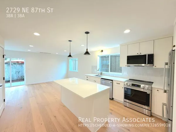 3 bedrooms apartment for rent in Wedgwood - North Seattle, Seattle