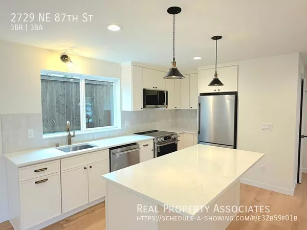 3 bedrooms apartment for rent in Wedgwood - North Seattle, Seattle