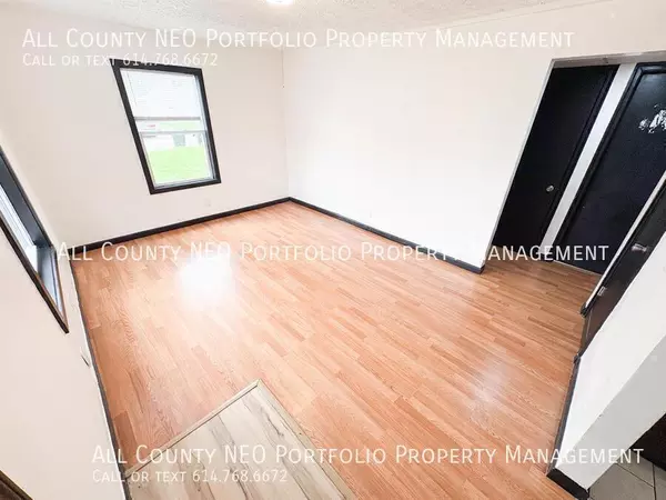 3 bedrooms apartment for rent in Eastmoor - East Columbus, Columbus