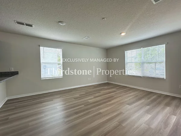 2 bedrooms apartment for rent in Cedar Hills - Westside, Jacksonville