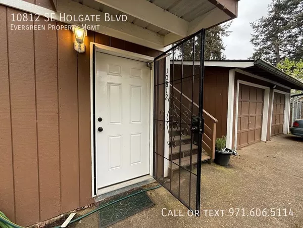 2 bedrooms apartment for rent in Powellhurst-Gilbert - SE Portland, Portland