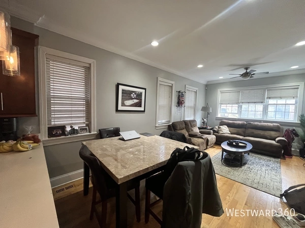 3 bedrooms apartment for rent in Boystown - North Side, Chicago