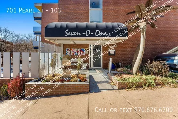 2 bedrooms apartment for rent in Alamo Placita - Center Denver, Denver