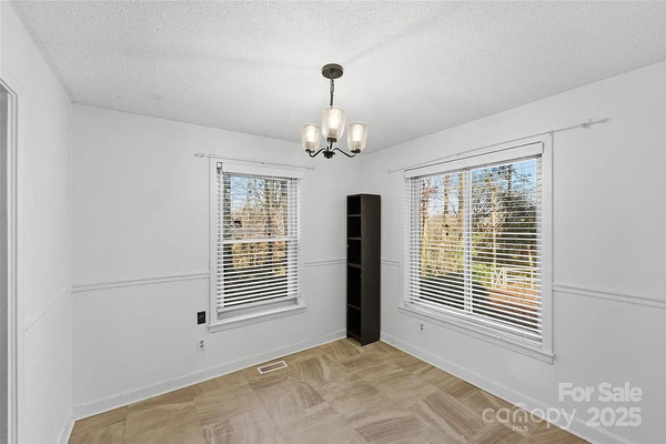 Coliving in Mallard Creek - Withrow Downs - North Charlotte, Charlotte