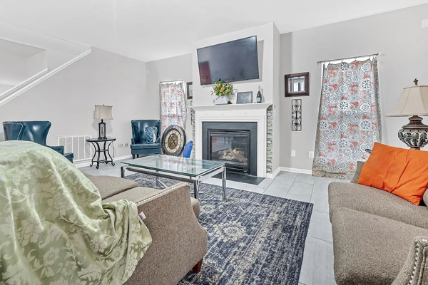 Coliving in Knightdale - Outer Triangle, Raleigh