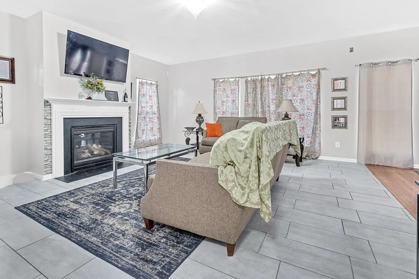 Coliving in Knightdale - Outer Triangle, Raleigh