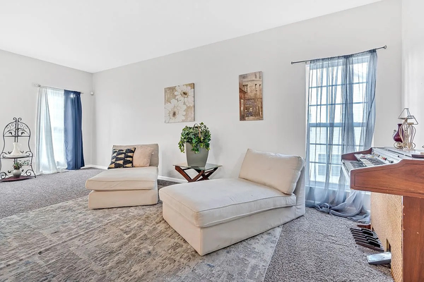 Coliving in Knightdale - Outer Triangle, Raleigh