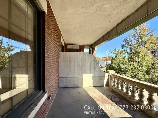 3 bedrooms apartment for rent in Washington Park - South Side, Chicago