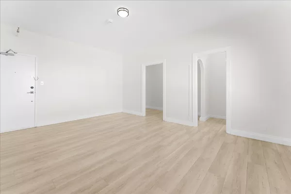 Studio Apartment for rent in Harvard Heights - Central Los Angeles, Los Angeles