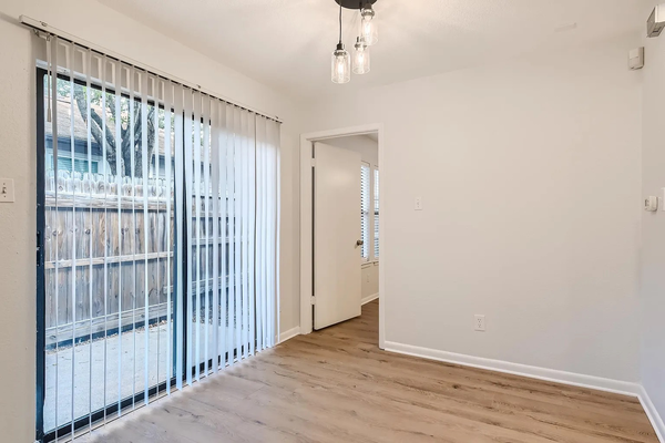 Coliving in Garrison Park - South Austin, Austin