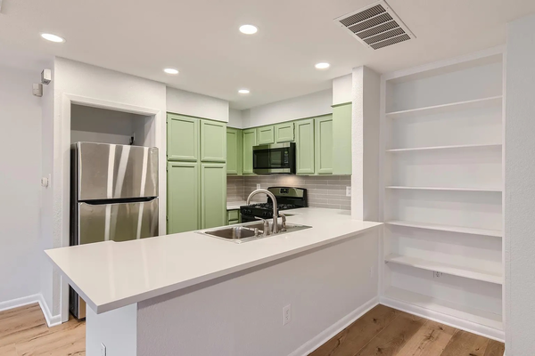 Coliving in Garrison Park - South Austin, Austin