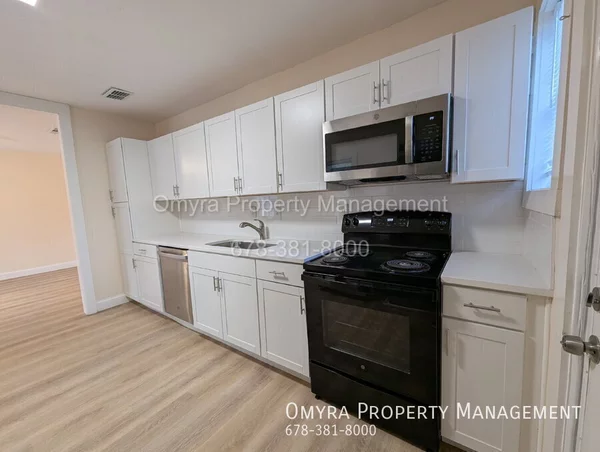 2 bedrooms apartment for rent in Oakland City - West Atl, Atlanta