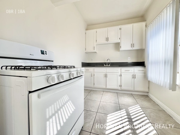 Studio Apartment for rent in Pico Union - Central Los Angeles, Los Angeles