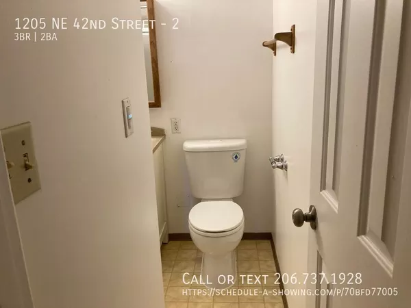 3 bedrooms apartment for rent in University District - North Seattle, Seattle