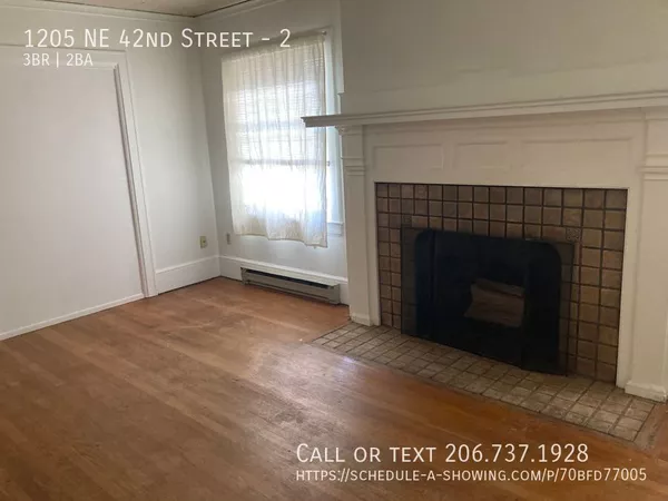 3 bedrooms apartment for rent in University District - North Seattle, Seattle