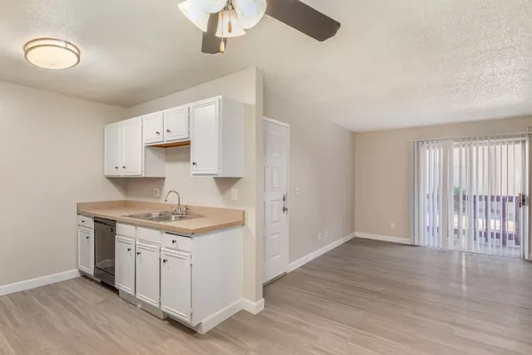 2 bedrooms apartment for rent in South Mountain - Phoenix, Phoenix