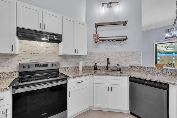 Coliving in King Charles - South Raleigh, Raleigh