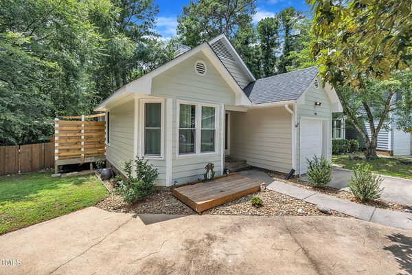 Coliving in King Charles - South Raleigh, Raleigh