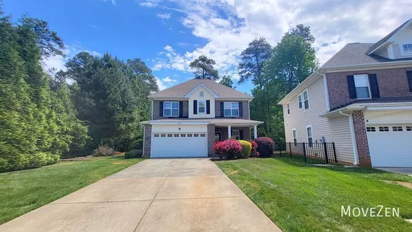 3 bedrooms apartment for rent in Renaissance Park - South Raleigh, Raleigh