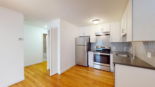 2 bedrooms apartment for rent in Chinatown SF - San Francisco, San Francisco