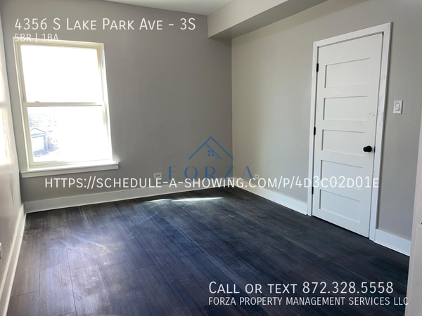 5 bedrooms apartment for rent in Kenwood - South Side, Chicago