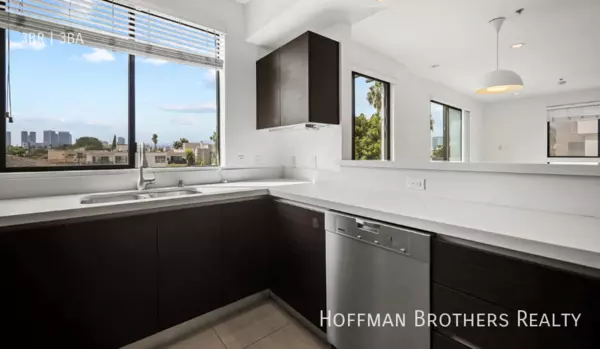 3 bedrooms apartment for rent in Pico Robertson - Westside / South Bay, Los Angeles