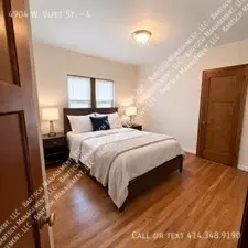 1 bedroom apartment for rent in Martin Drive - West / SW Mil, Milwaukee