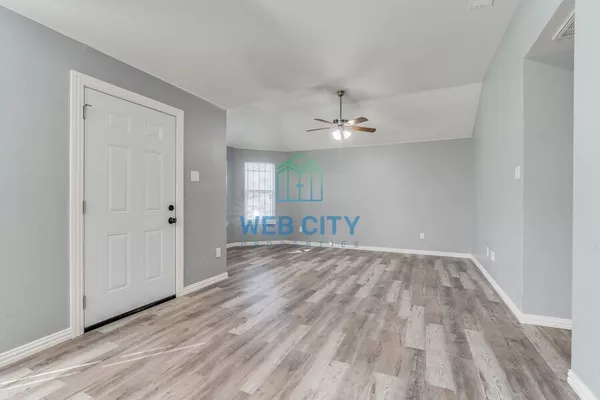3 bedrooms apartment for rent in Wolf Creek - Sw Dallas, Dallas