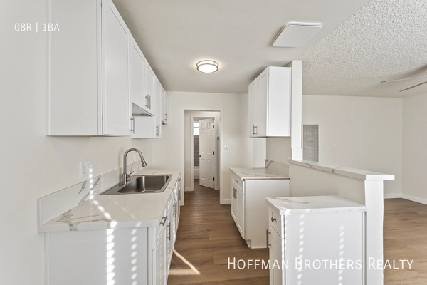 Studio Apartment for rent in Van Nuys - San Fernando Valley, Los Angeles