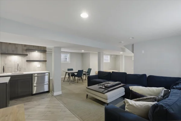 4 bedrooms apartment for rent in North Center - North Side, Chicago