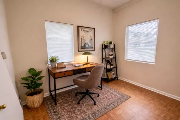 1 bedroom apartment for rent in Irving Park - Northwest Side, Chicago