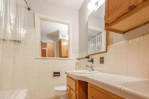 Coliving in Red Bridge - KCMO, Kansas City