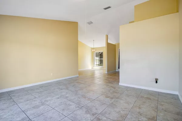 3 bedrooms apartment for rent in Pine Hills - West Orlando, Orlando
