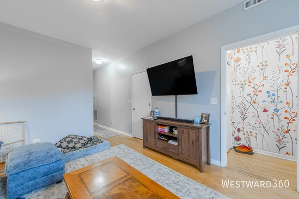 2 bedrooms apartment for rent in Roscoe Village - North Side, Chicago