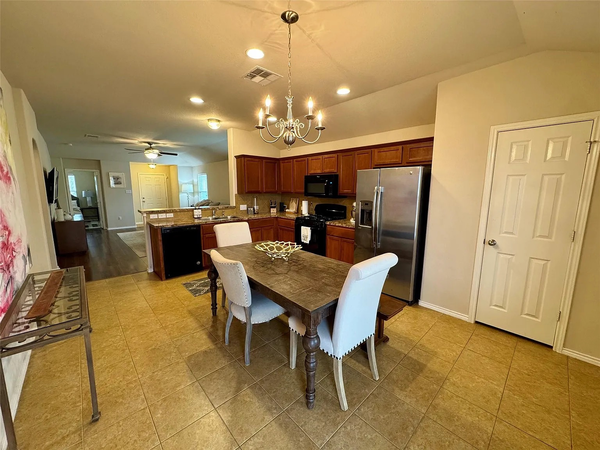 Coliving in Kyle - South Austin, Austin