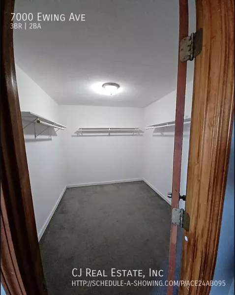 3 bedrooms apartment for rent in Foxtown East - KCMO, Kansas City