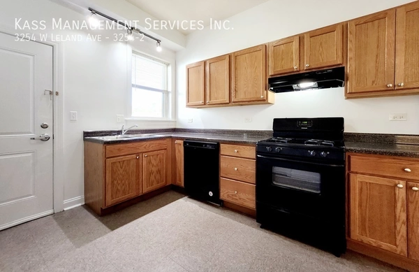 2 bedrooms apartment for rent in Albany Park - Far North Side, Chicago