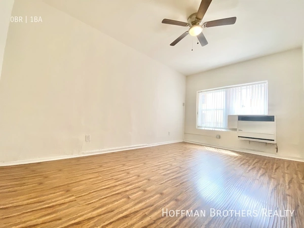 Studio Apartment for rent in Arlington Heights - Central Los Angeles, Los Angeles