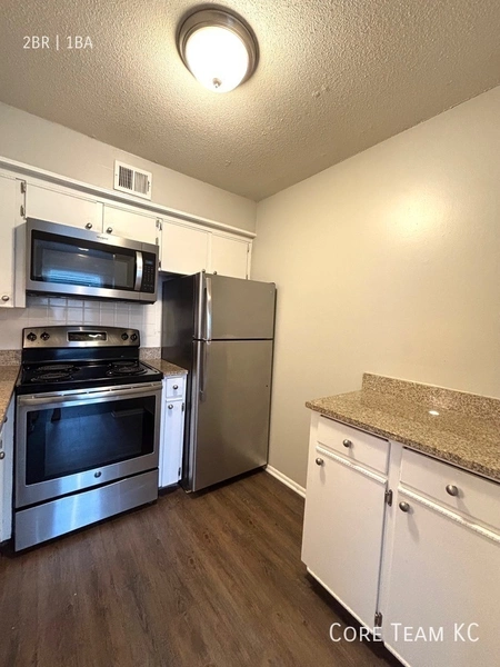 2 bedrooms apartment for rent in Midtown-Westport - KCMO, Kansas City