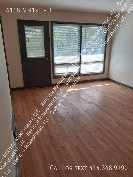 2 bedrooms apartment for rent in Grantosa - NW Mil, Milwaukee