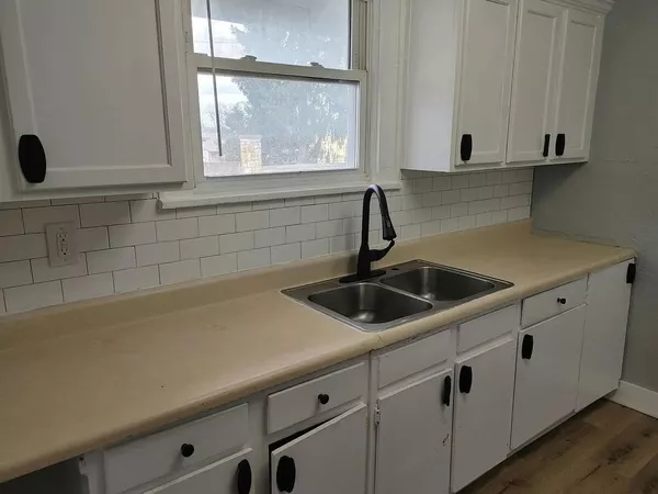 2 bedrooms apartment for rent in Blue Hills - KCMO, Kansas City