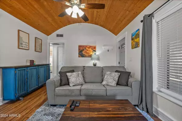 2 bedrooms apartment for rent in Central City - Phoenix, Phoenix